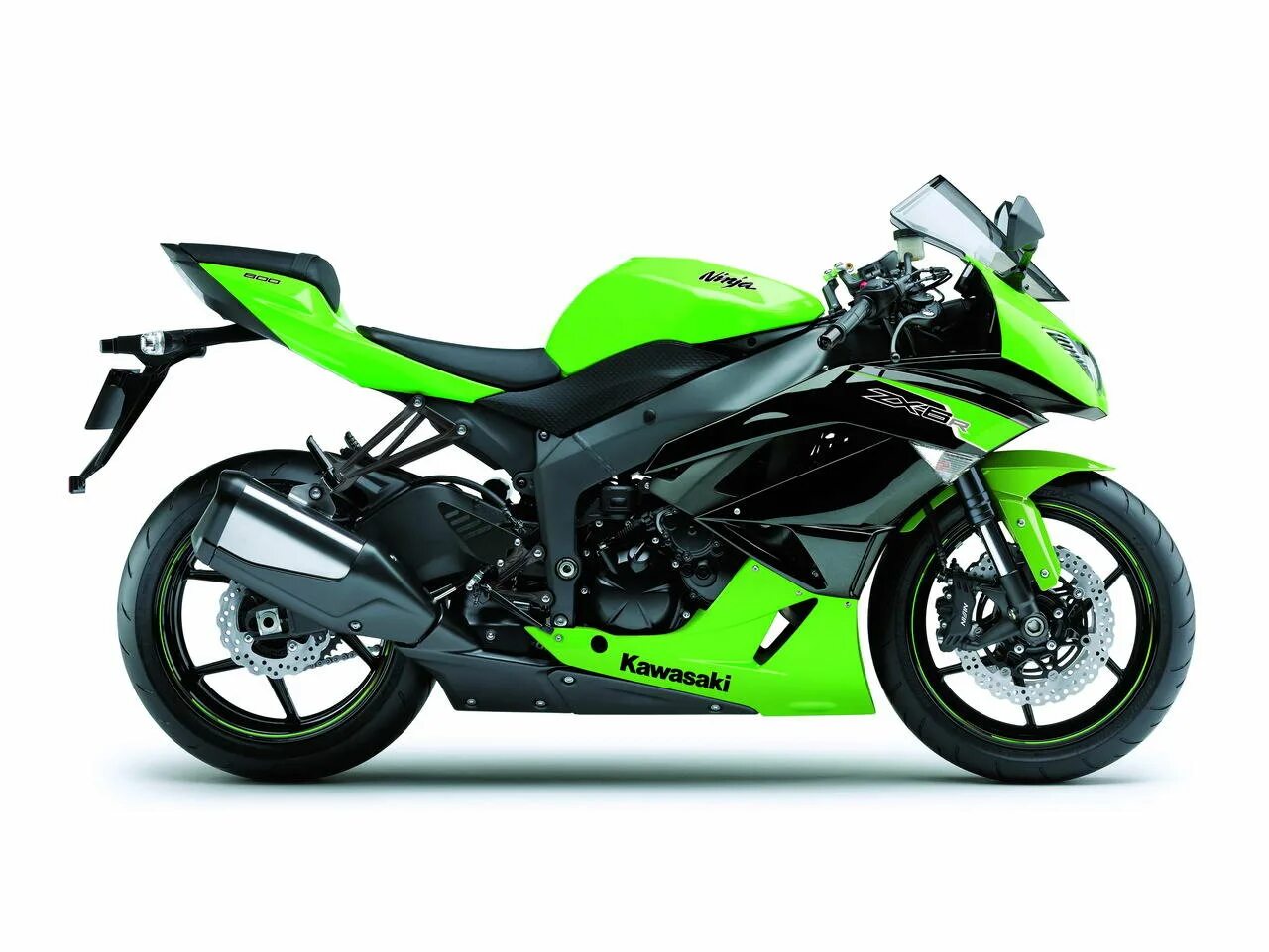 Зеленый 650. Мотоциклы Kawasaki Ninja zx6r. Kawasaki Ninja ZX-6r. Kawasaki Ninja zx6r 2012. Kawasaki zx6r Ninja 2011.