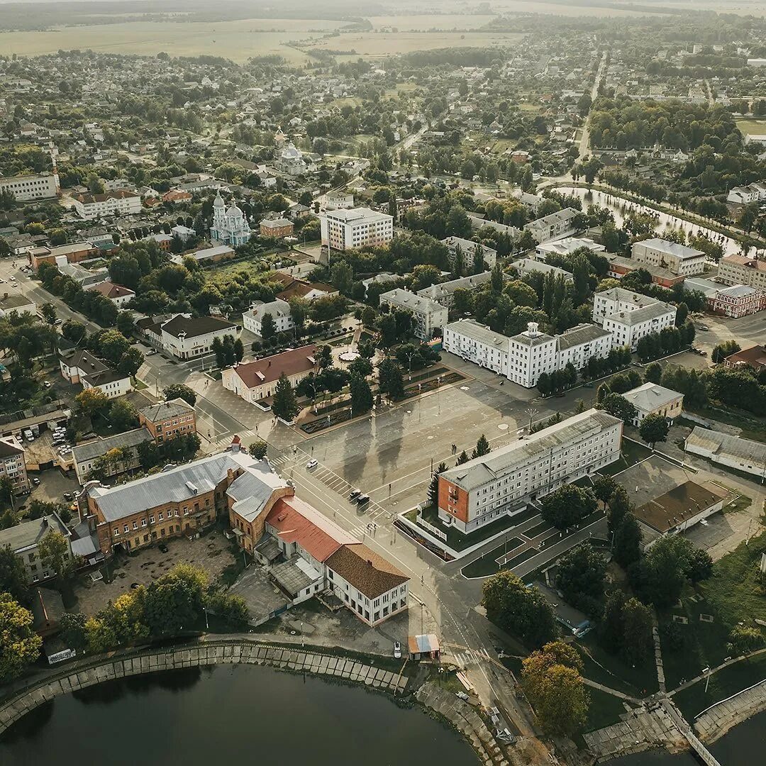 Город Новозыбков Брянской области. Новозыбков площадь. Площадь города Новозыбкова. Центр площадь города Новозыбков. Погода г новозыбков