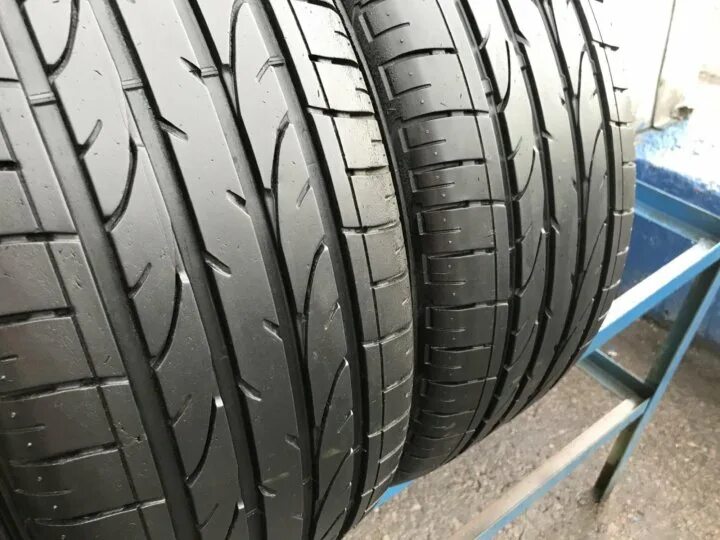 Bridgestone dueler h p sport r18. Бриджстоун 205 60 16 лето. Шины 235 60 18 лето Bridgestone. Летняя резина 235 55 r17.