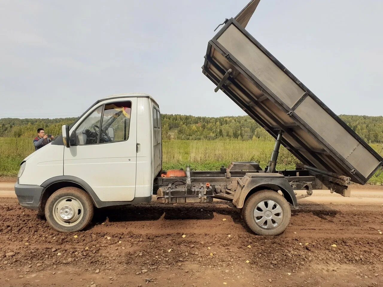 Куплю газель самосвал б у. Газель самосвал ГАЗ 3302. Газель 3302 самосвал. Газель самосвал 33025. Газель самосвал 4.2.