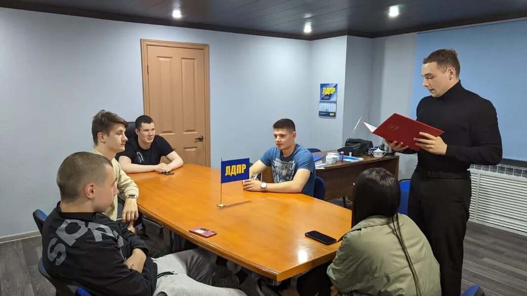 Педагоги колледжа сервисных технологий и. Магаданский колледж сервиса и технологий. Современный цех колледж. Портной колледж сервиса и технологий магадан. Магадан технологии.