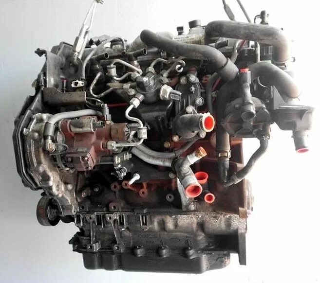 Двигатель Форд фокус 1 1.8 дизель. Двигатель Форд фокус 2 1.8 дизель KKDA. Мотор Форд дизель 1.8 TDCI. Двигатель KKDA 1.8 TDCI Форд фокус 2.