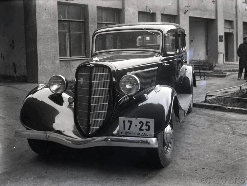 Газ-м-1 легковой автомобиль. Газ м1 эмка нквд. Газ а 1936. Газ м1 эмка 1930. Газ-м-1 автомобиль.