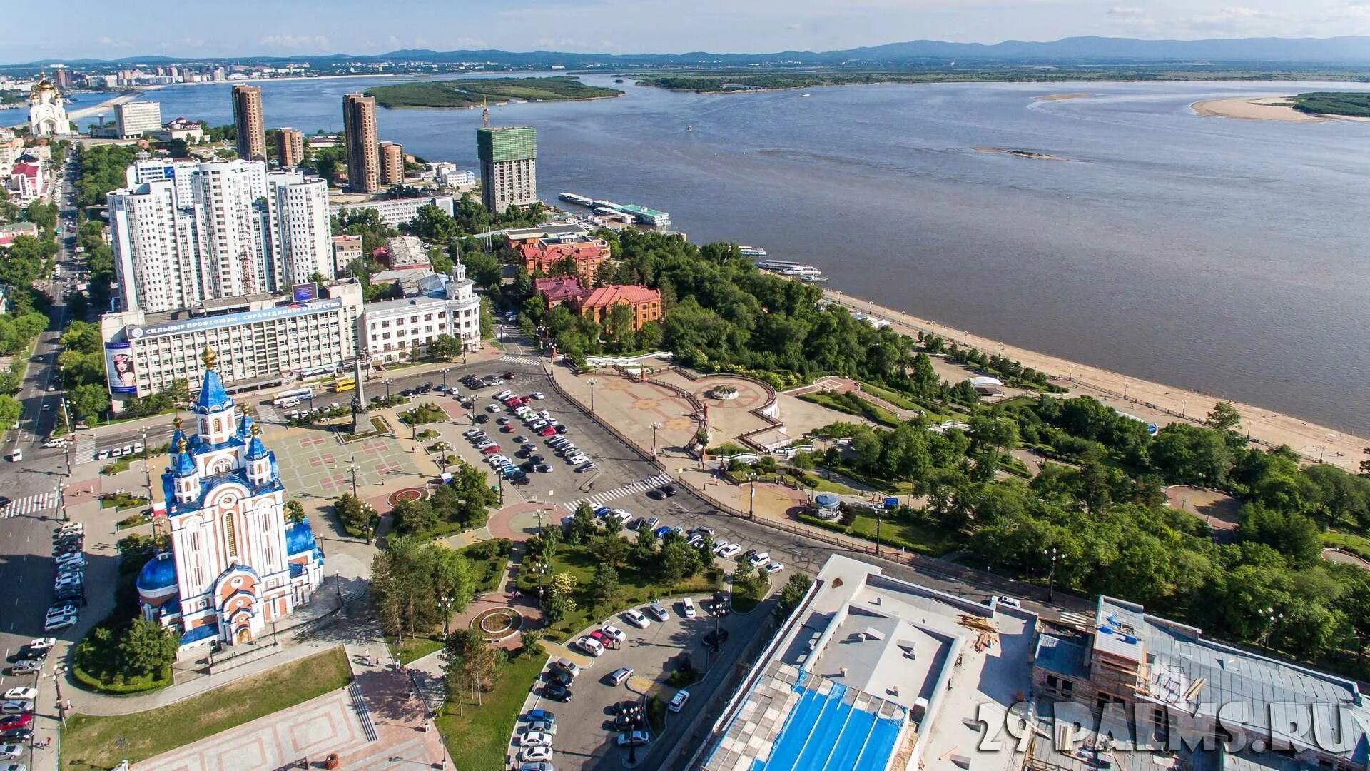 Хабаровск площадь славы 9 мая. Хабаровск с птичьего полета. Россия город хабаровск. Город хабаровск комсомольская площадь с высоты. Современный хабаровск.