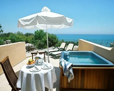 Bay hotel 4