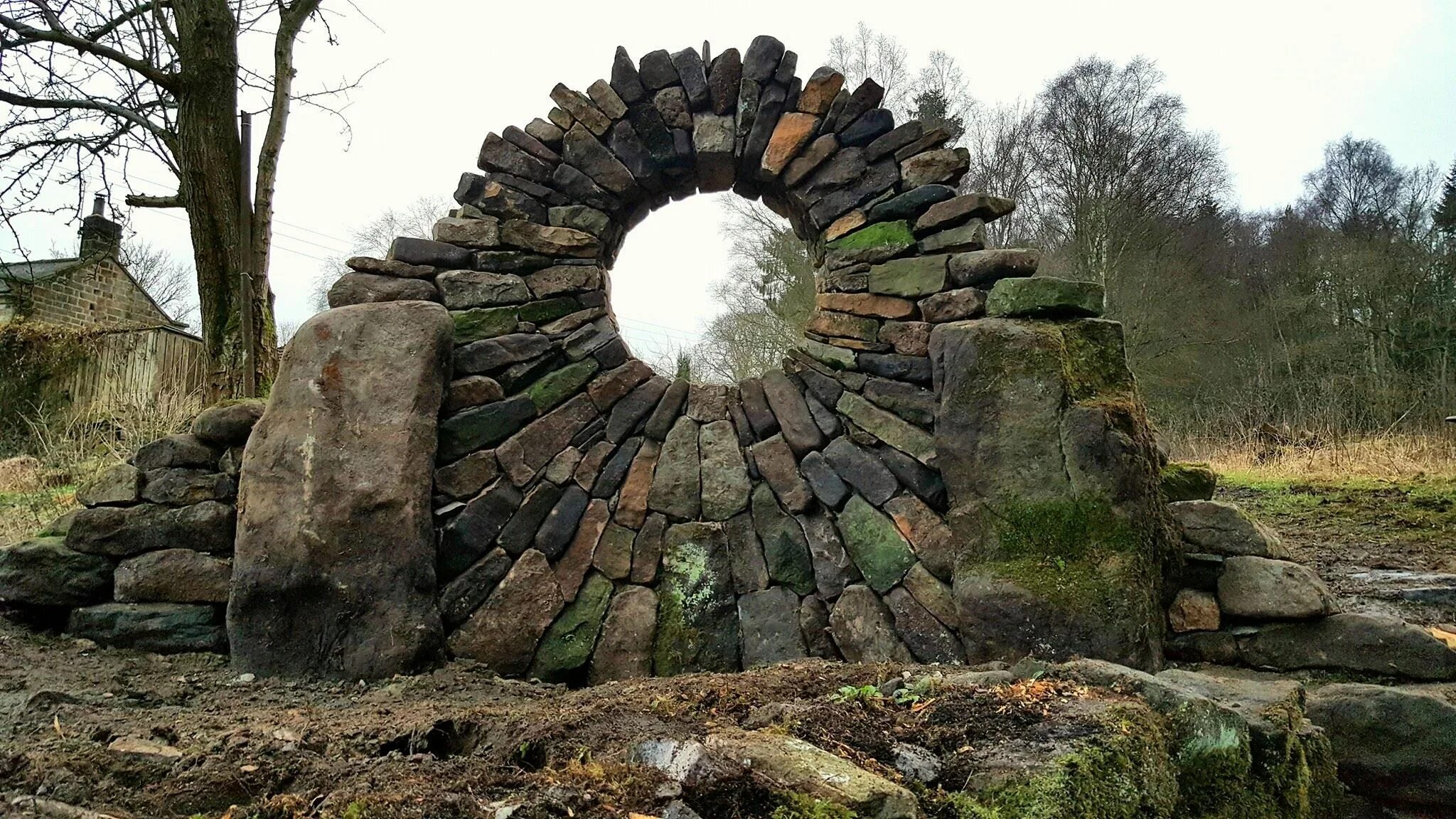 Stone placing. Древние каменные заборы. Финские старый заборы валунов. Заборы из камней в Ирландии. Каменный Кол.