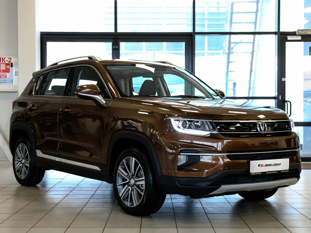 Changan cs35 Plus. Чанган ЦС 35 плюс коричневый. Changan cs35 Plus 2020. Changan cs35 Plus 2019.