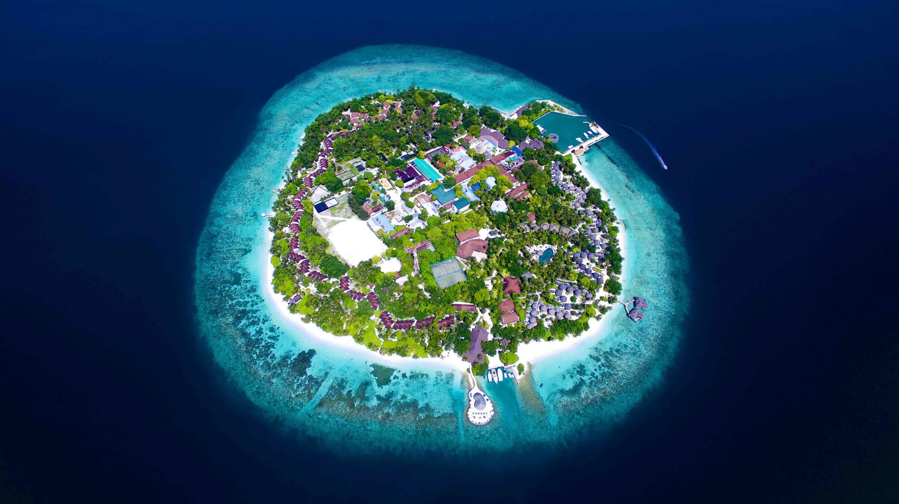 Bandos island. Отель Bandos Maldives 4. Мальдивы Бандос Bandos Island Resort. Бандос Мальдивы карта острова. Bandos Island Resort Spa 4 карта.