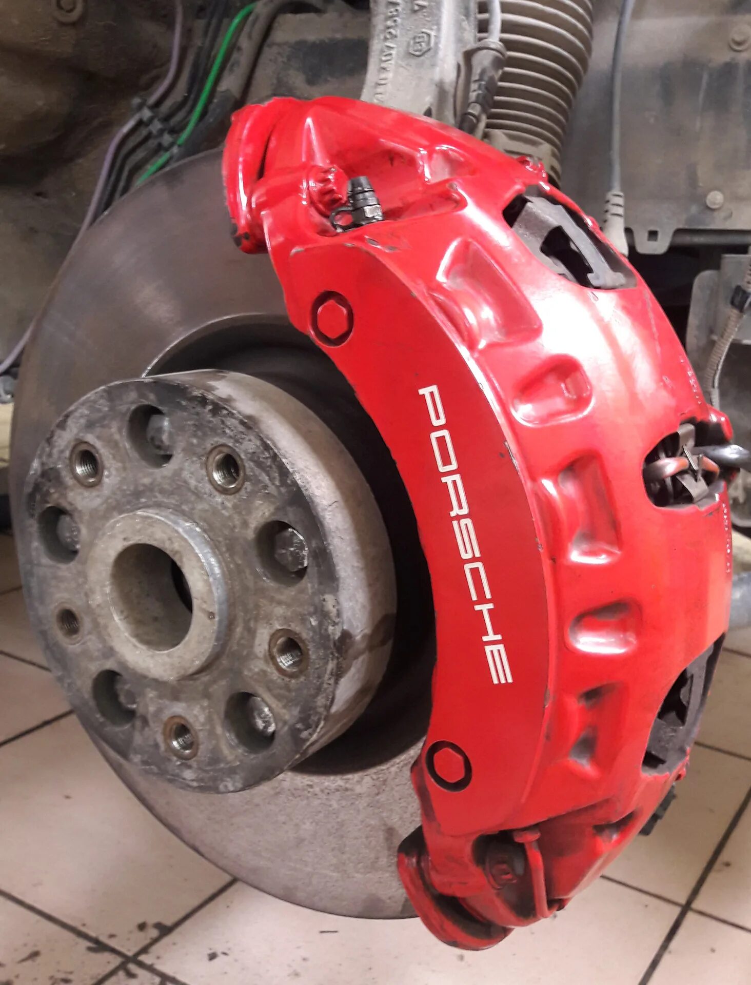 Турбо тормоза. Супра не турботормоза. Задние тормоза чайзер 100. Тормоза skyline 35. Тормоза от порше кайен.