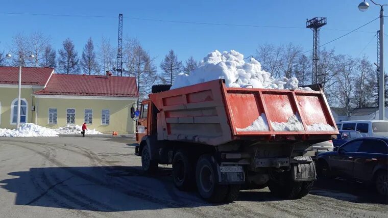 Погода в оленегорске на 3. Вывеска Оленегорск. Вокзал Апатиты Оленегорск Мурманск.