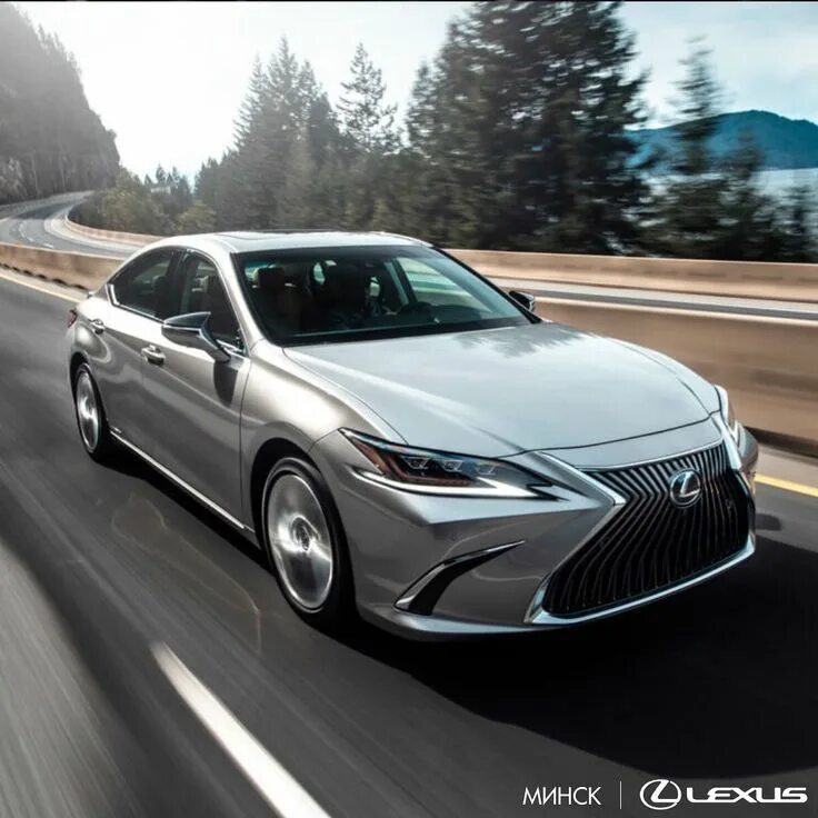 Ес 300 гибрид. Lexus es 300h. Ес 300 гибрид. Lexus es универсал. Lexus es 350 hybrid.