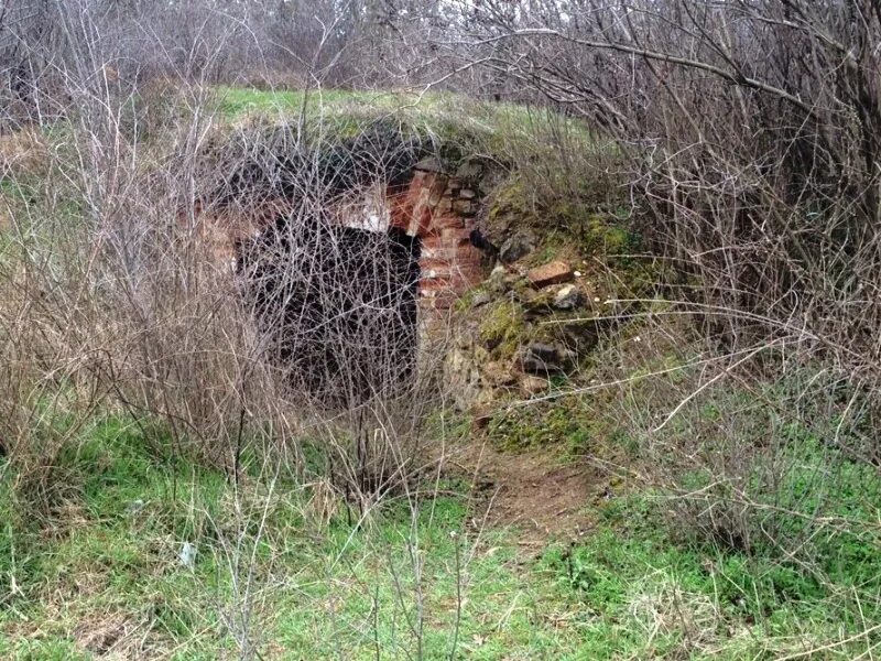 подземные схроны. схроны партизан. место схрона. тайник в земле. подземные схроны.