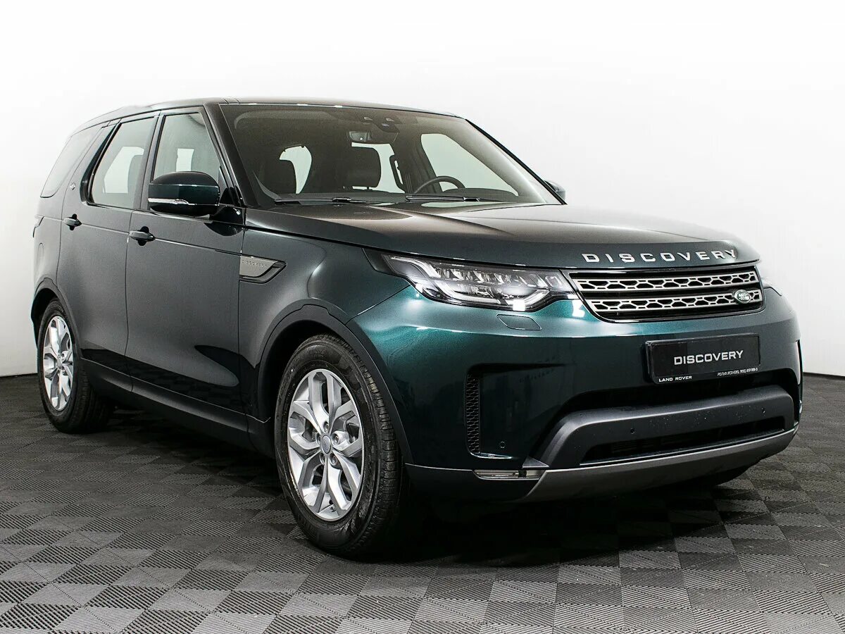 Дискавери авто ру. Ленд Ровер Дискавери 2017г. Land Rover Discovery 2018. Ленд Ровер Дискавери 5 2018 год. Land Rover Discovery v 2017.