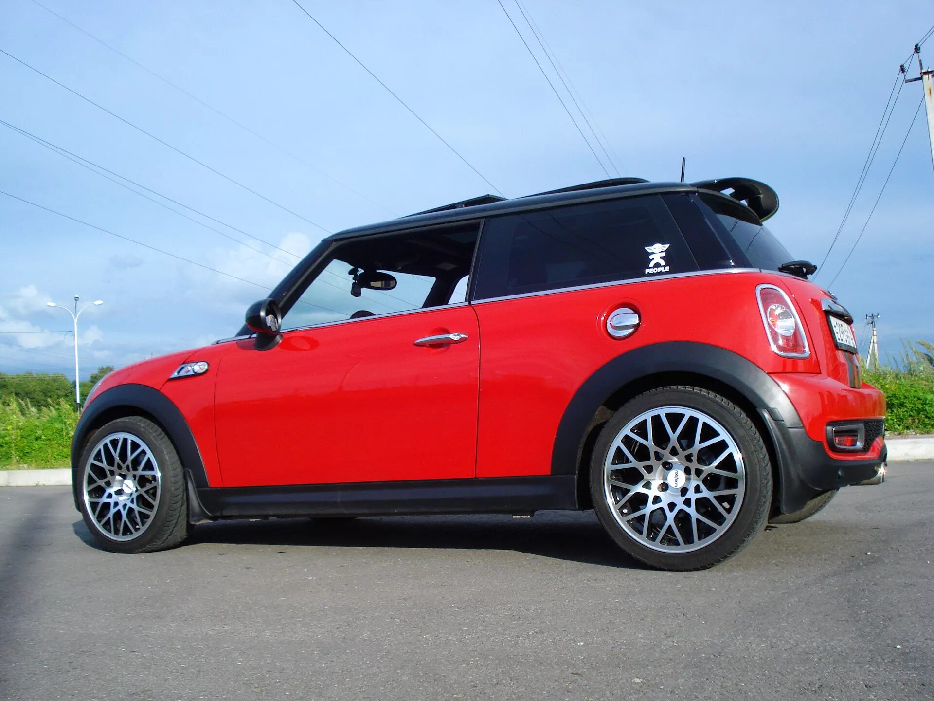 Slik Mini Cooper. Mini Cooper r16. Mini Cooper JCW диски. Mini Cooper r19.