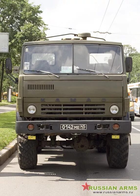 КАМАЗ 4310. КАМАЗ 4310 военный. КАМАЗ 4310 грузовик. КАМАЗ 4310 вид спереди.