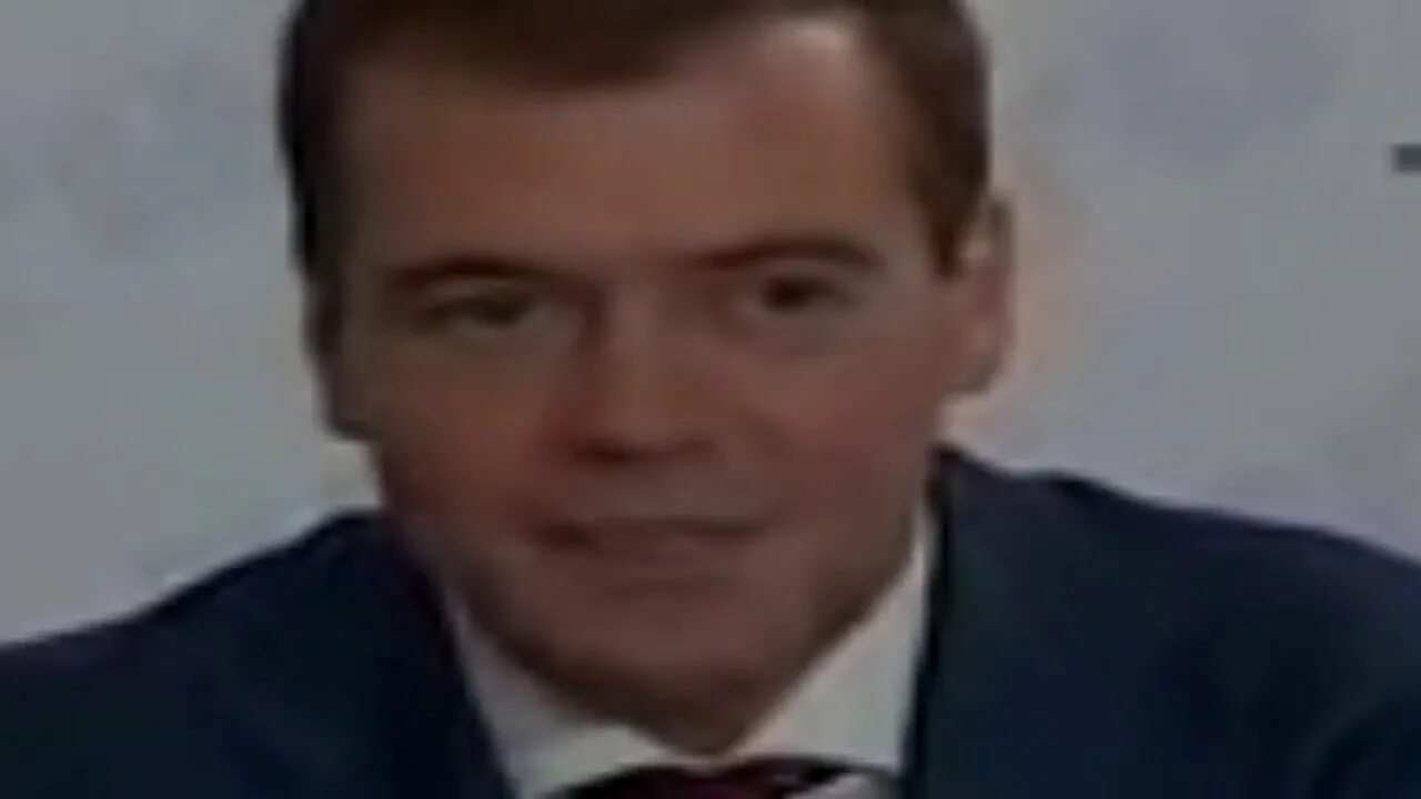 Никто никогда не вернется в 2007. Никто не вернется в 2007 Медведев. Медведев никто никогда не вернется в 2007.