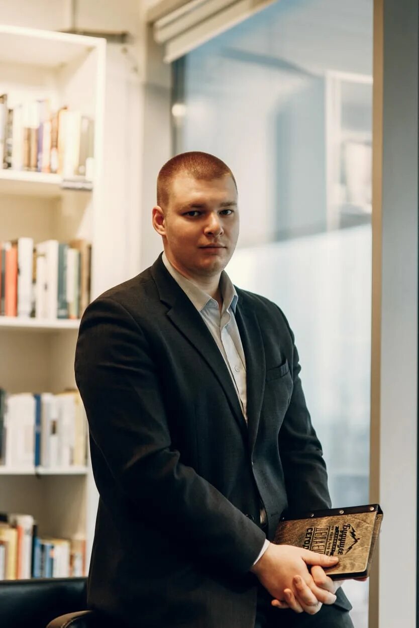 Бизнесмены 2022 года. Бизнесмен 2022. Рыжий бизнесмен в россии. Бизнесмены 2022 года. Бизнесмены 2022 года.