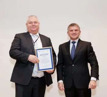 Центра уволили