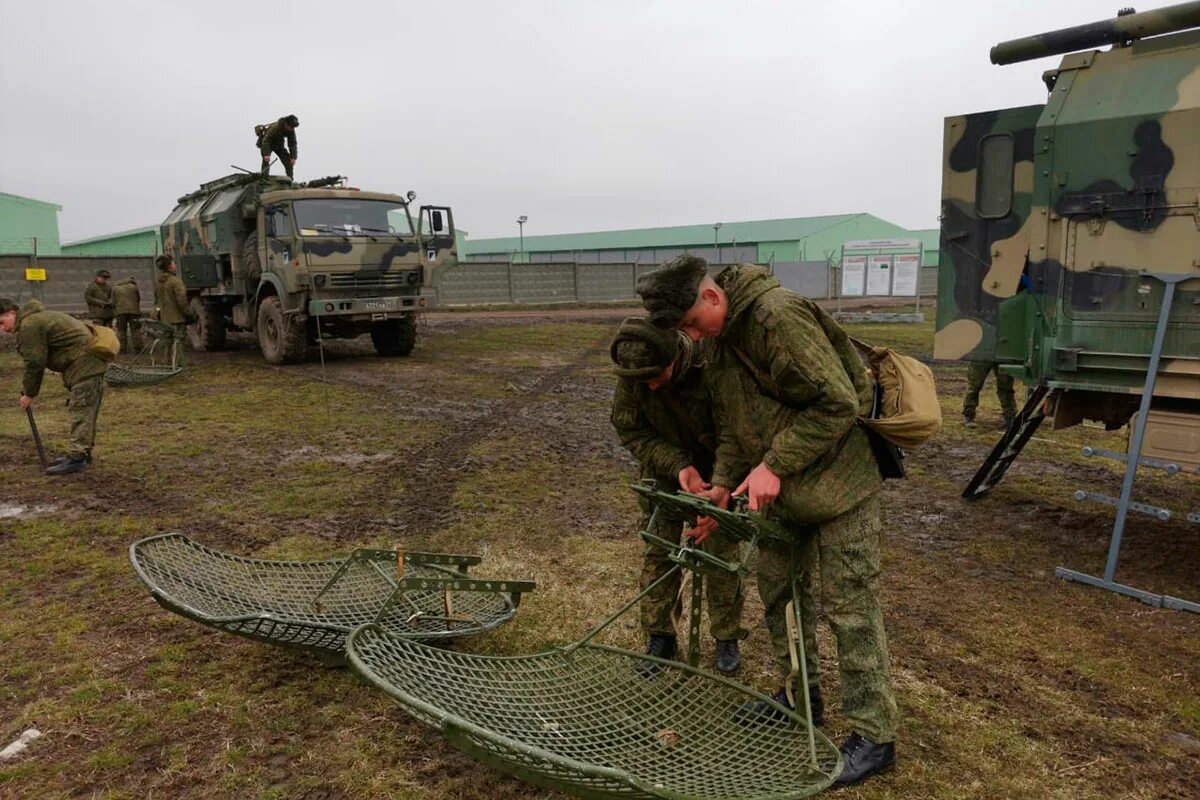 Р-419 л1 заземление. Связисты ЮВО Северная Осетия. Развертывание средств связи. Военная связь. Военная часть связистов