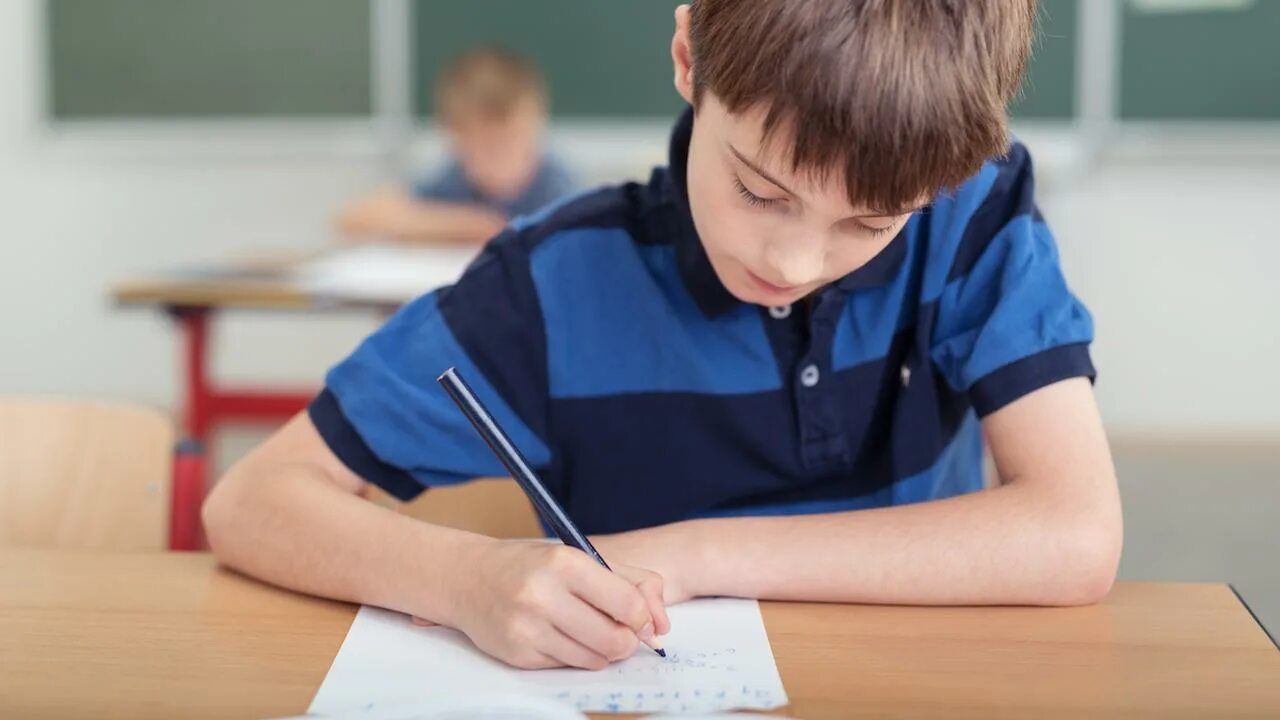Где найти отвертку в school boy