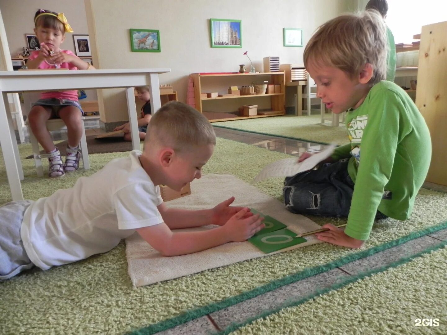 упж монтессори. монтессори школа золотые бусины казань. "школа монтессори". лаборатория монтессори. монтессори садик.