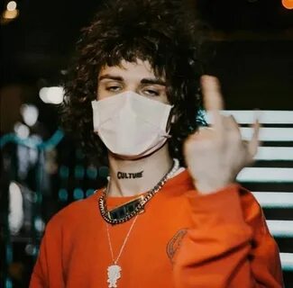 163onmyneck песни