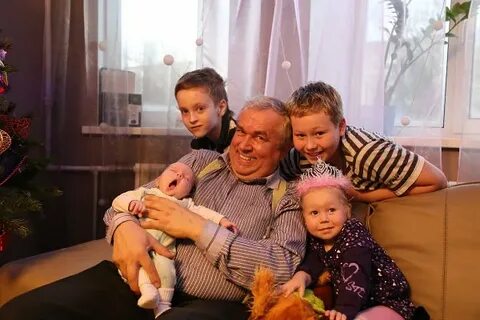 Дед коля