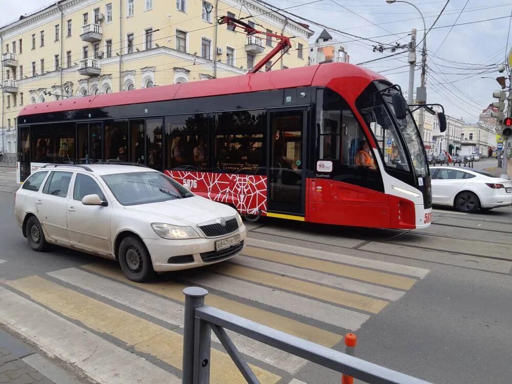Какой трамвай ездит. Трамвай Пермь 2021. Пермский трамвай трамвайные системы. Новые трамваи. Ездить на трамвае.