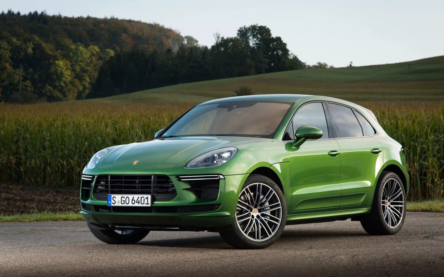 Porsche cayenne gts 2021. Порше 911 каррера 2021. Новый порше кайен купе 2020. Порше макан турбо s 2020. Porsche 718 cayman gts.