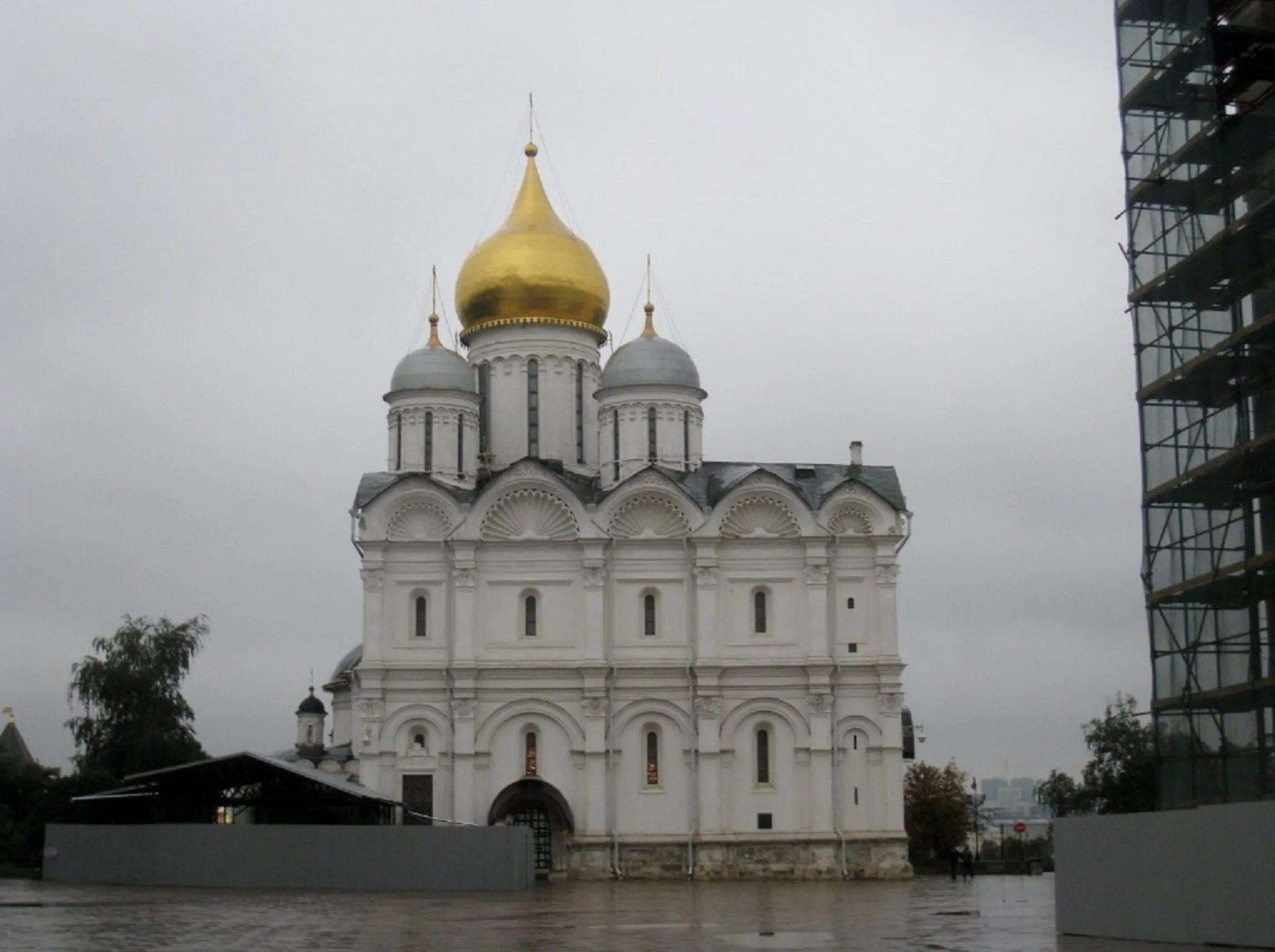 Архангельский собор московского кремля фото Москва Кремль Собор Михаила Архангела были основаны и построены в 2731 м год