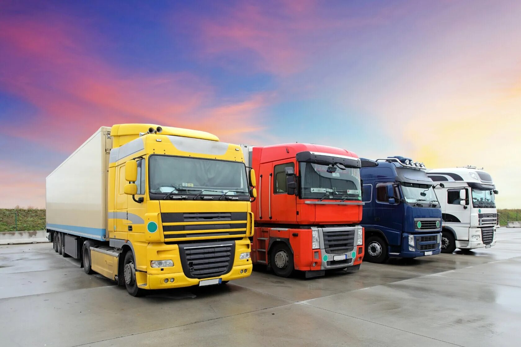 автомобильные перевозки. автомобильные перевозки. самые хорошие транспортные компании. самые хорошие транспортные компании. транспортное предприятие.