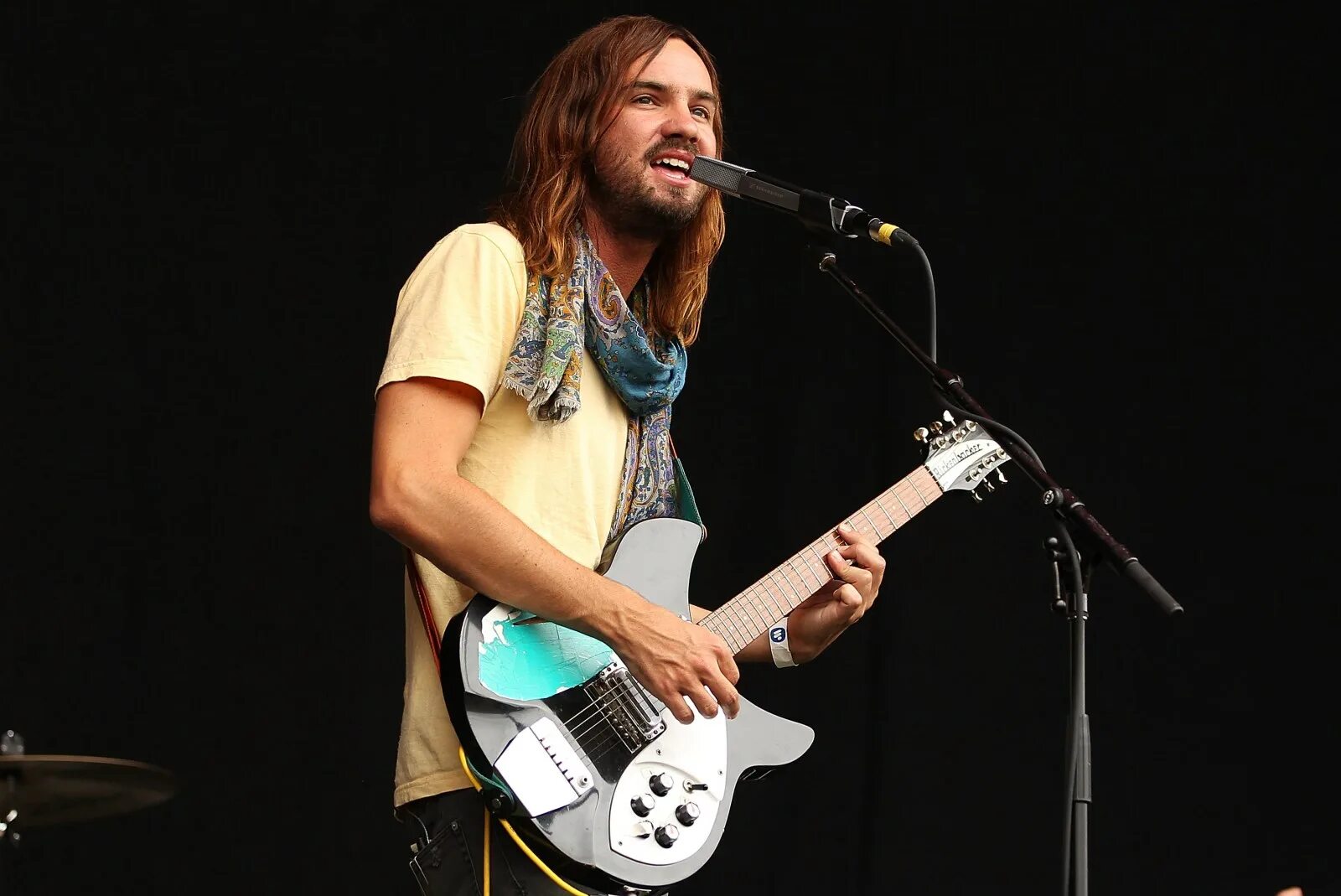 Kevin parker. Kevin parker (musician). Kevin parker (musician). Kevin parker (musician). Tame impala вокалист.