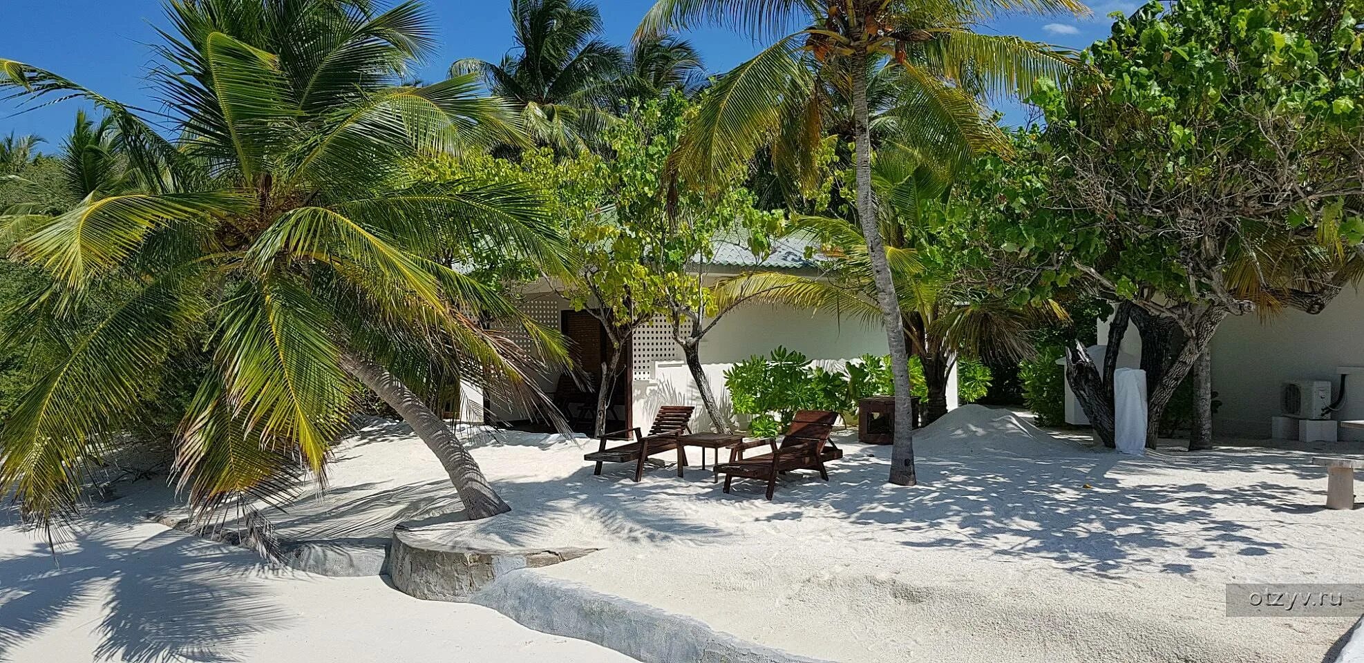 Эрияду Мальдивы. Мальдивы в сентябре. Smartline Eriyadu, North male Atoll. Eriyadu island resort 4
