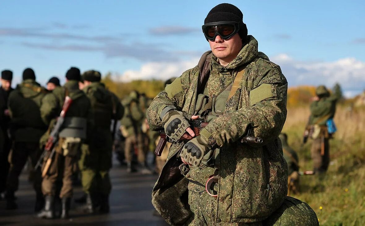 Военный. Фоторепортаж с Украины российских военных. Украинские военные. Солдат РФ.