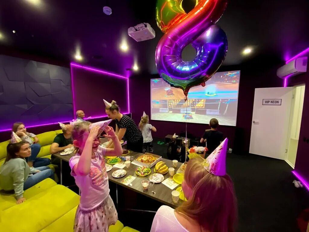 Lounge room сыктывкар. люмьер сыктывкар. караоке эжва. лаунж караоке сыктывкар. св бар сыктывкар.