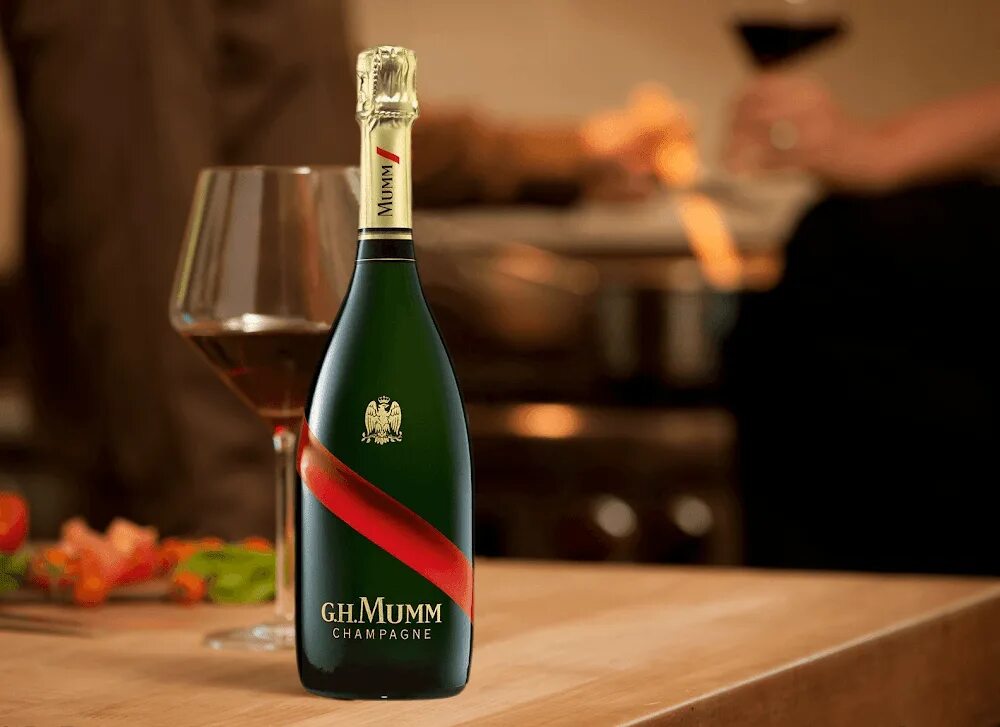 G mumm шампанское. Mumm cordon rouge. Mumm cordon Brut. Mumm cordon rouge Brut. Шампанское Мумм кордон Руж.