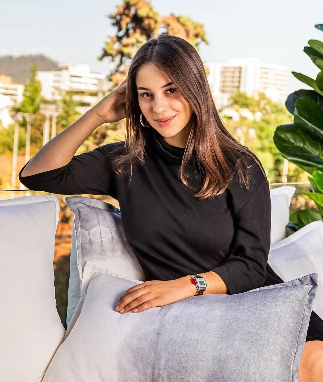 Vivianne desilva and alexa payne. Вивиан десильва. вивианна туаева. vivianne de silva актриса. вивиане пазмантер.