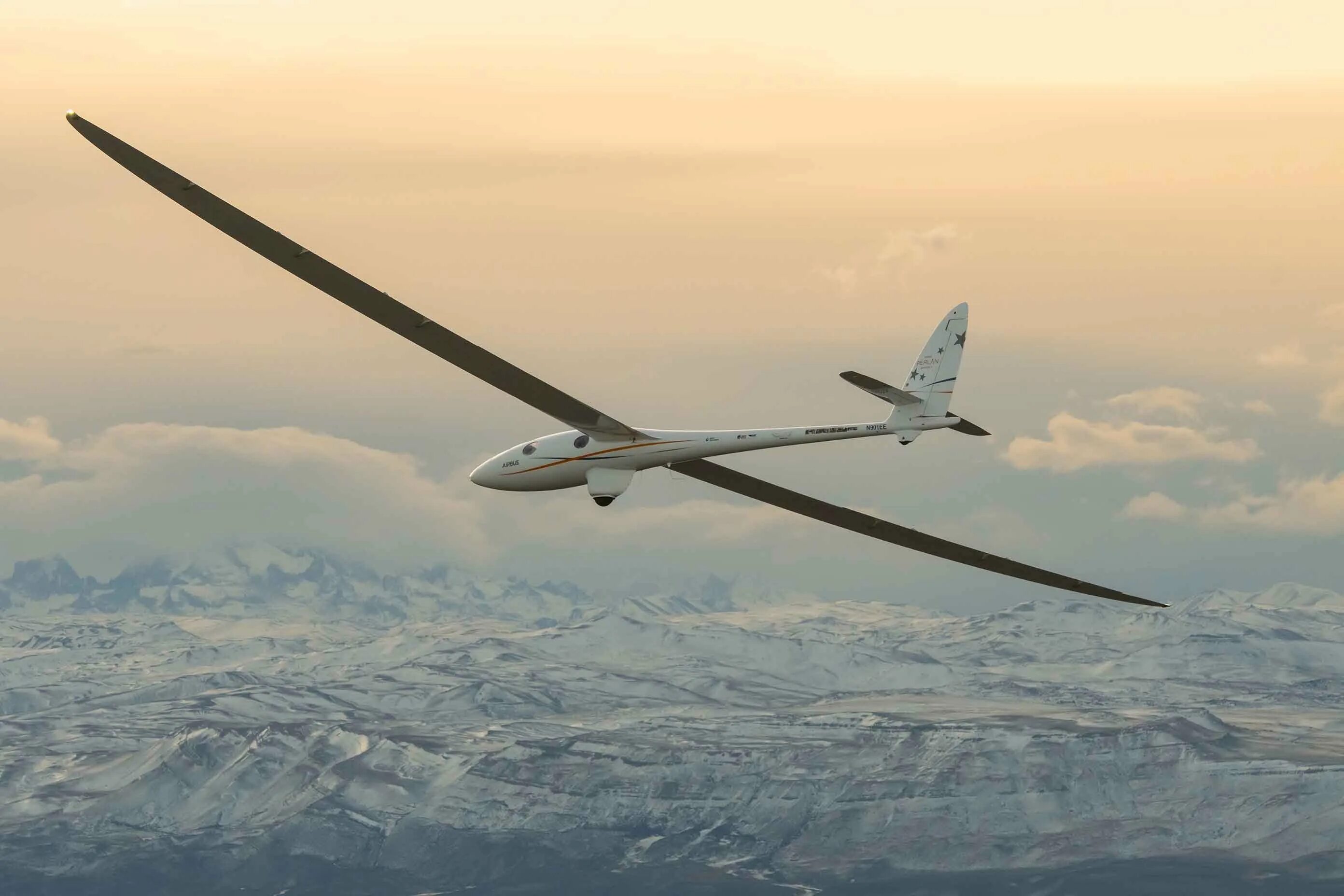 Планер в полете. Airbus perlan 2. перлан планер. планер perlan mission ii. стратосферный планер эирбас.