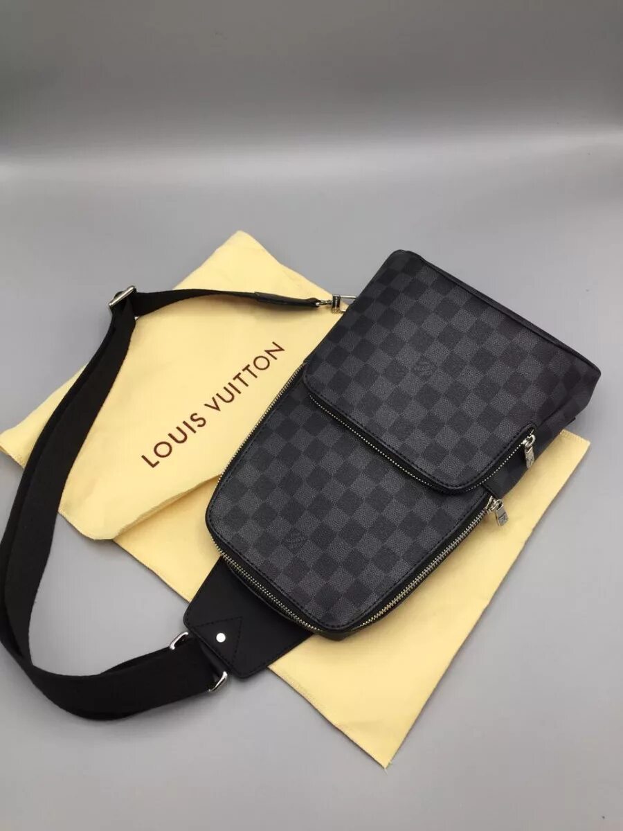Louis Vuitton Avenue Sling Bag оригинал. Мужские сумки Луис вуитон. Сумка Луи Виттон мужская. Сумка Louis Vuitton Sling. Сумка витон мужская