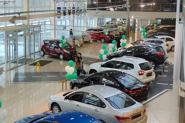 Автосалон carvana в санкт петербурге. Автосалон с пробегом. Автосалон carvana в санкт петербурге. Ац plaza санкт-петербург. Проверено автосалон.