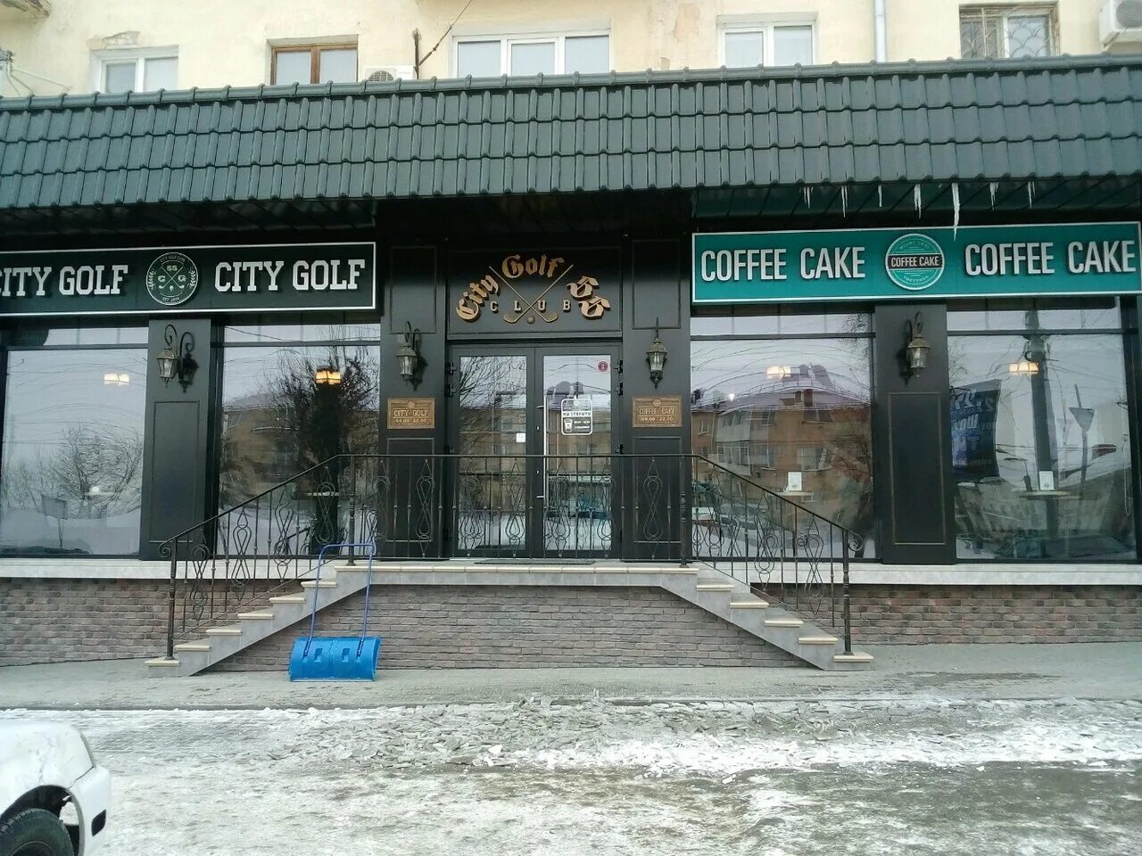 ленинградская площадь 1 омск дом кино. улица ленина. ленинградская площадь 1 омск. ленинградская площадь 1 омск. омск ленинградская площадь.