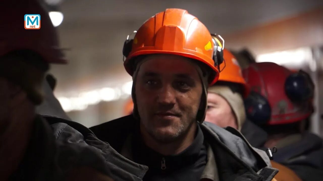 Распадская-коксовая междуреченск. Шахта распадская междуреченск. Директор шахты распадская междуреченск. Междуреченск распадская коксовая. Распадская-коксовая междуреченск.
