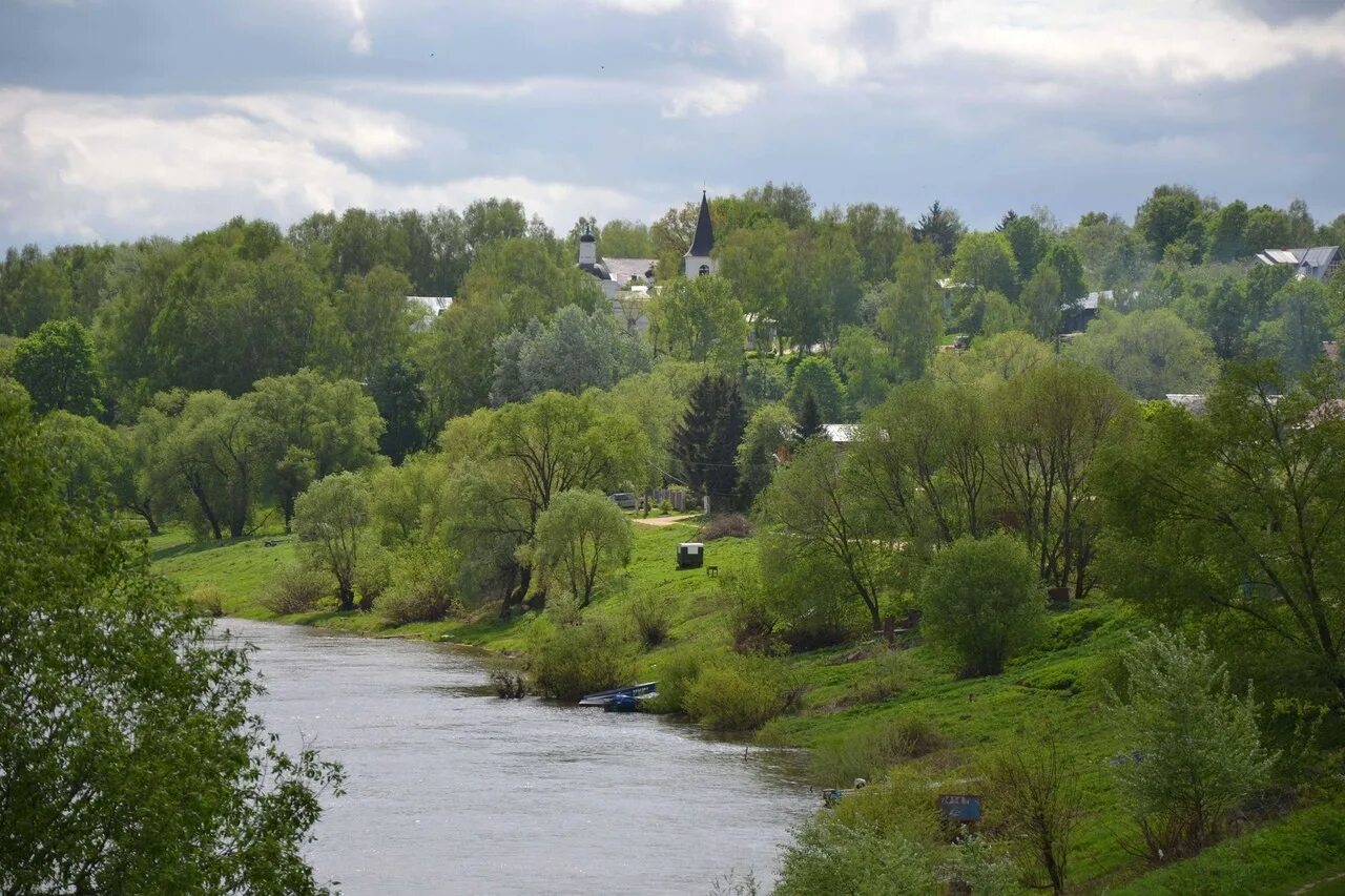 Мр тарусский район. Таруса набережная. Река Ока Таруса. Таруса река Таруса. Таруса Совхоз.