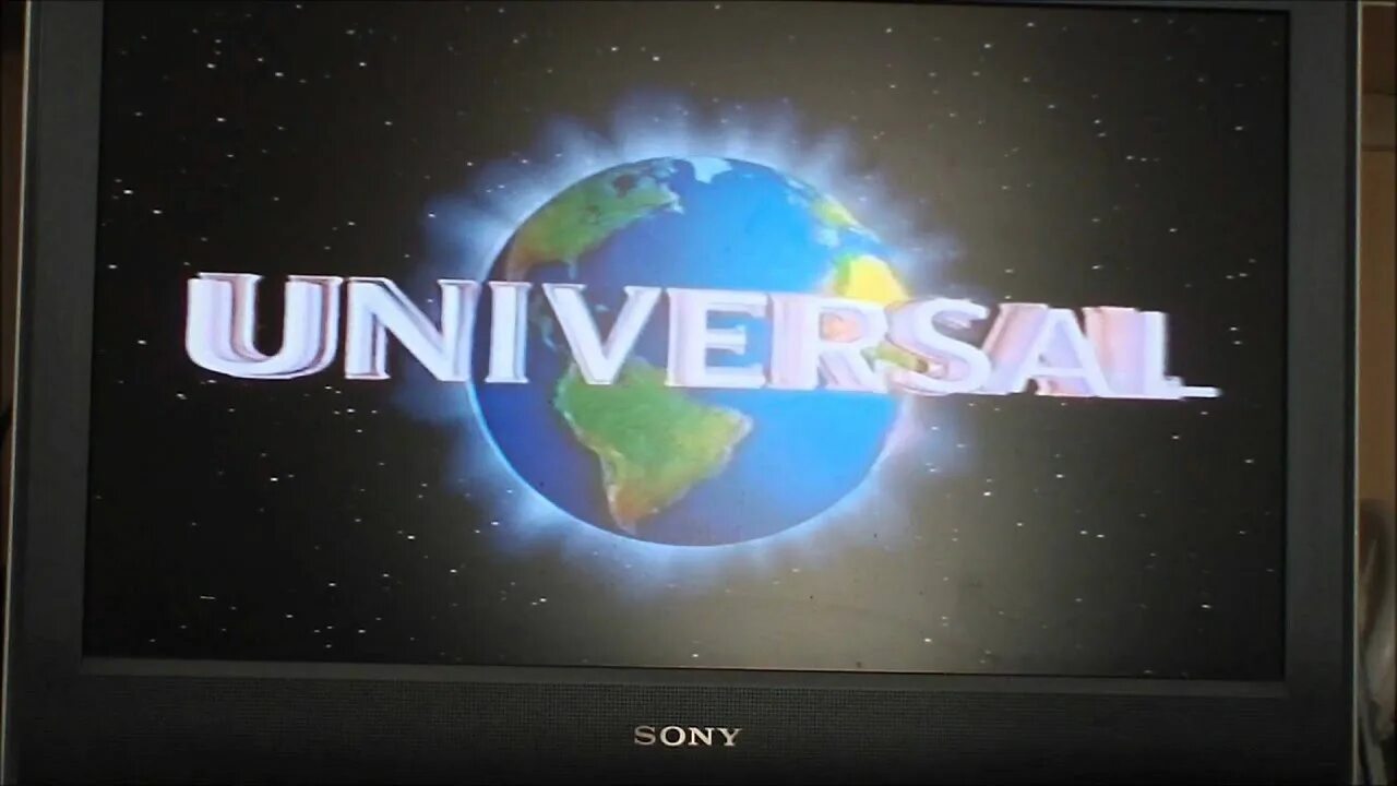 Uk vhs. Universal pictures 1999. VHS Universe. VHS 1999. Universal pictures диск.