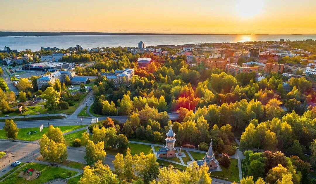 Петрозаводск центр города. Республика Карелия Петрозаводск. Петрозаводск обзорная экскурсия. Респ Карелия, г Петрозаводск,.