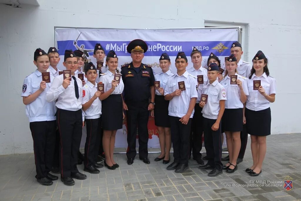 дзержинский район отдел полиции волгоград. дзержинский полиция волгоград. 8 й воздушной армии 52 а волгоград. оцепление следственный комитет. отдел полиции 3 дзержинского района волгоград.