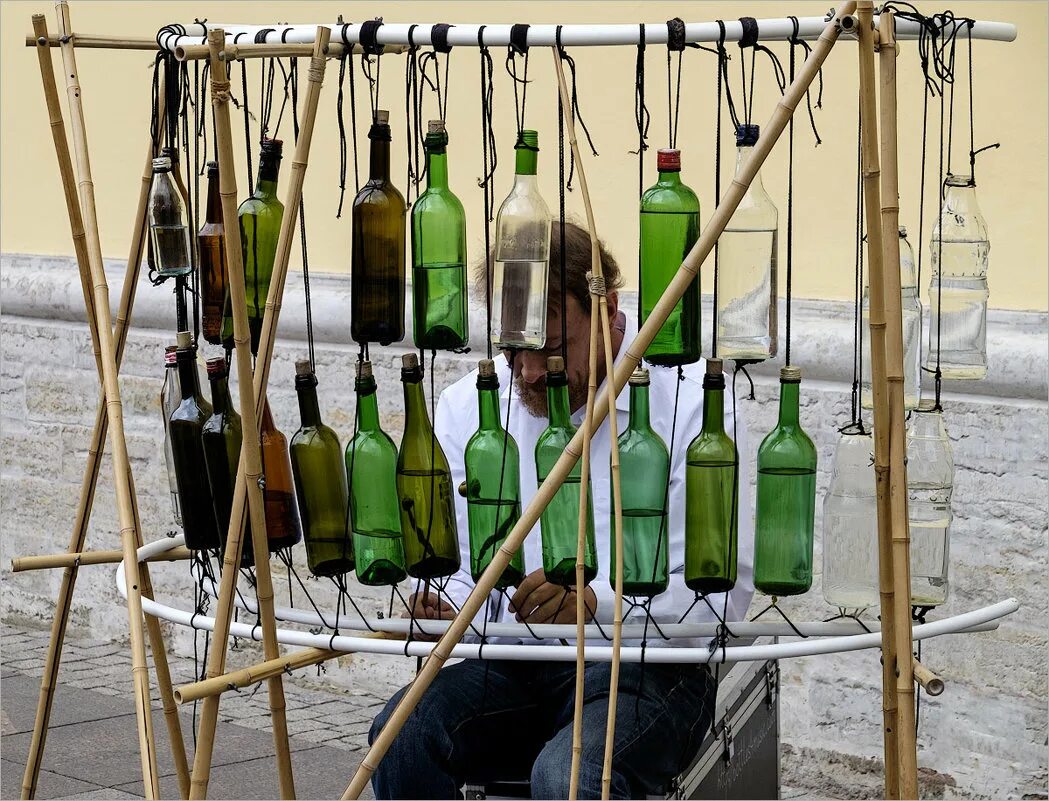 сдавать бутылки. приемный пункт стеклотары. пункт стеклотары. прием стеклотары. сдача стеклотары.