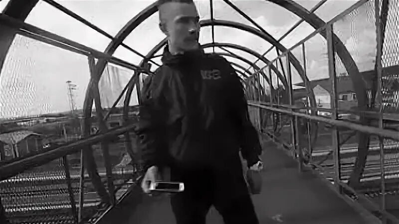Обладает 6 6 6