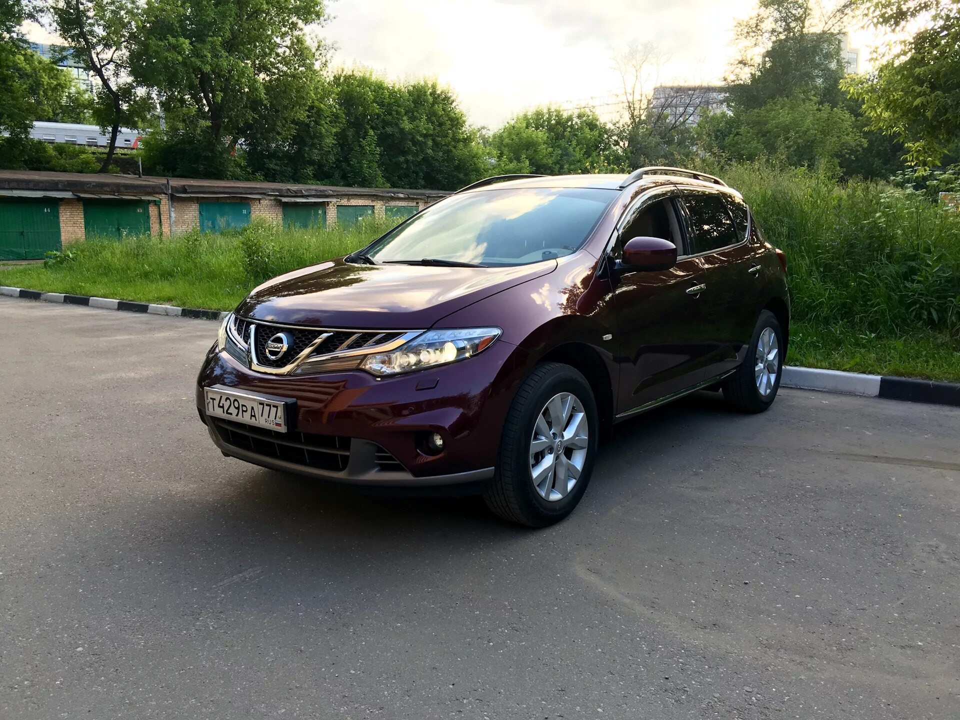 Ниссан мурано z51 бордовый. Ниссан мурано цвет. Nissan murano 2017 коричневый. Nissan murano z51. Ниссан мурано черный 2022.