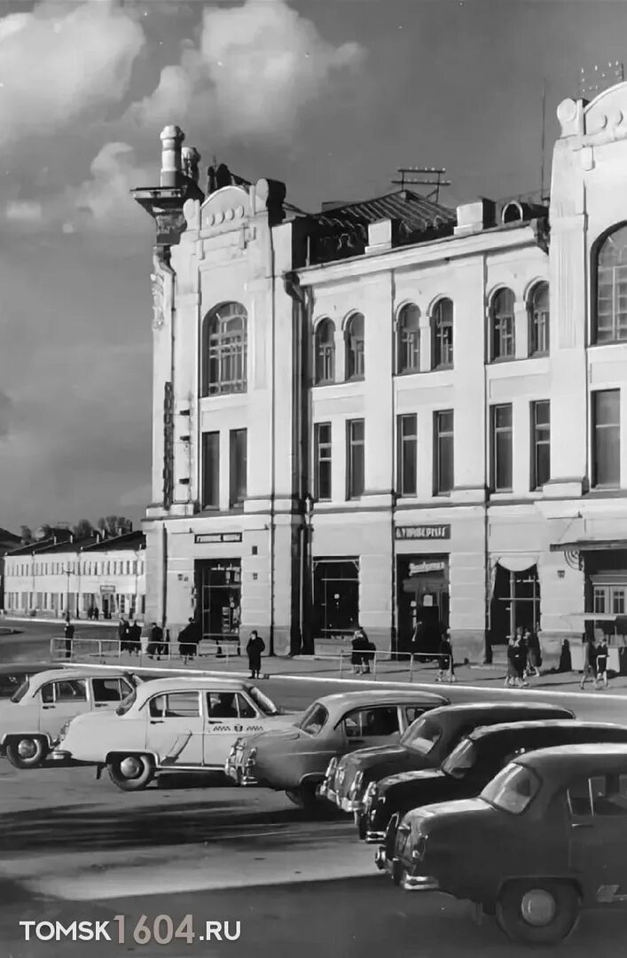 Томск 1960. Томск 1960 года. Фото Томск 1960 годов. 1000 Мелочей 1960. Напротив универмага